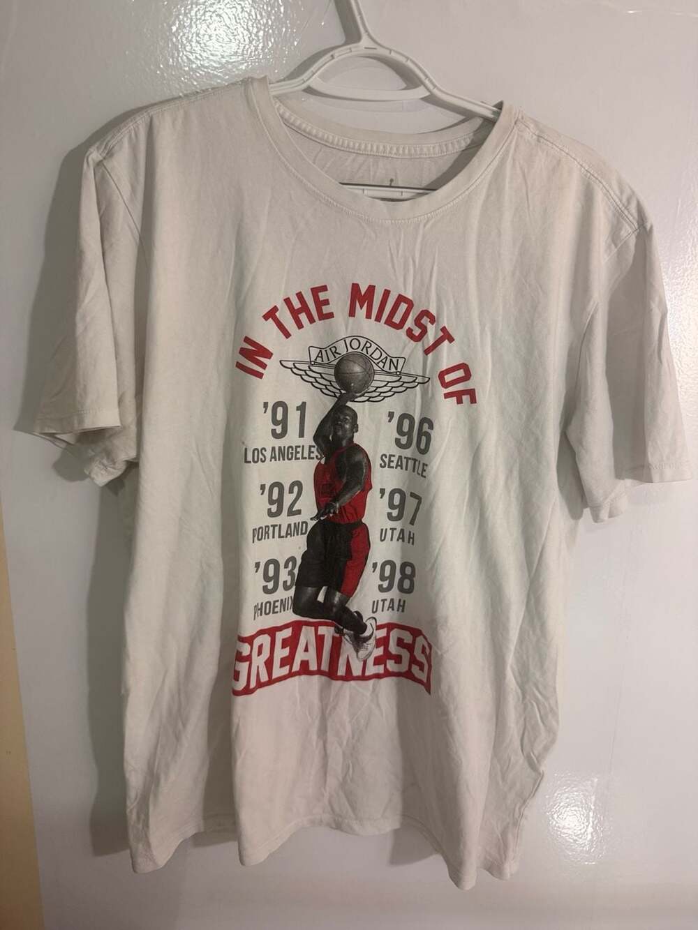 Jordan In The Midst of Greatness T-Shirt Size L White
